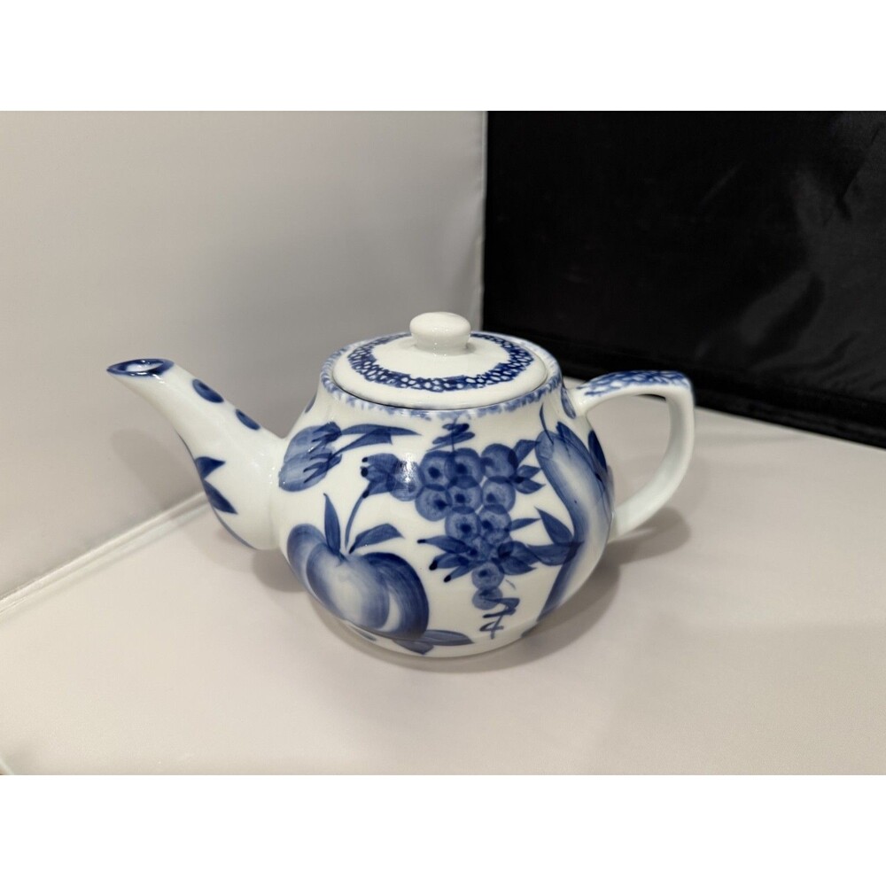 Vintage Nantucket Distributing Co Blue White Fruit Porcelain Teapot w Lid China